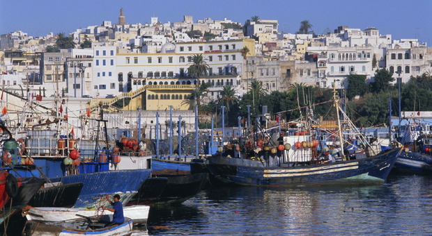 Nave turistica arrivata da Cagliari, attracco negato a Tangeri: a bordo 170 positivi al Covid