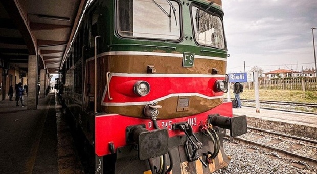 Il treno storico a Rieti (foto Leonardo Ciace)