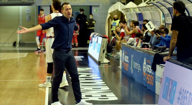 Il coach Ceccarelli (foto Meloccaro)