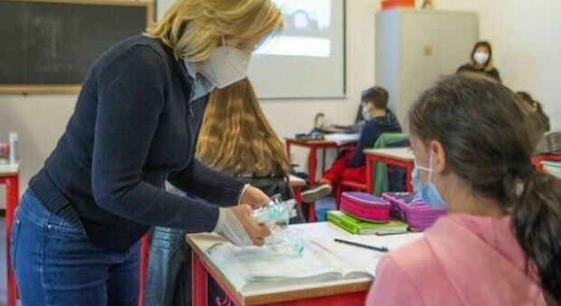 Roma, quarantene a scuola: nuove regole per la Dad