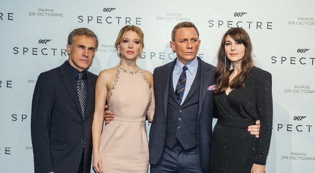 James Bond, dall'hotel dove sono state girate le scene del film, ai cocktail a tema: è Spectre mania