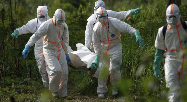 Ebola, autorizzato in Europa il primo vaccino contro il virus