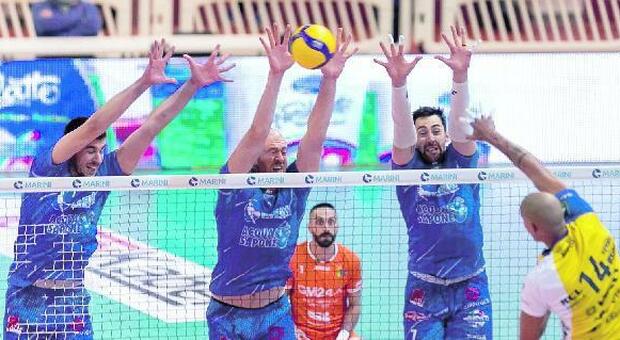 Volley, la Top Cisterna illude per due set, Modena vince al quinto