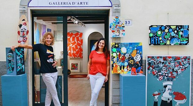 Emanuela Orler e Angela Malacarni, titolari della Galleria