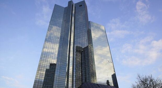 Deutsche Bank vola con i conti e traina al rialzo l'intero comparto