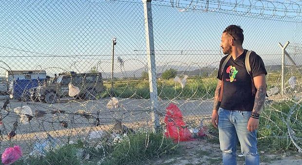 Da Pesaro al campo profughi di Idomeni «Dove l'Europa è lontana»