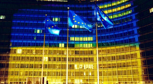 Imprese, pacchetto aiuti da 700 milioni per l'Italia: ok della Commissione europea