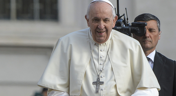 Il cardinale Czerny: «Papa Francesco pronto a tutto per fermare la guerra. Giusto recarsi in Russia»