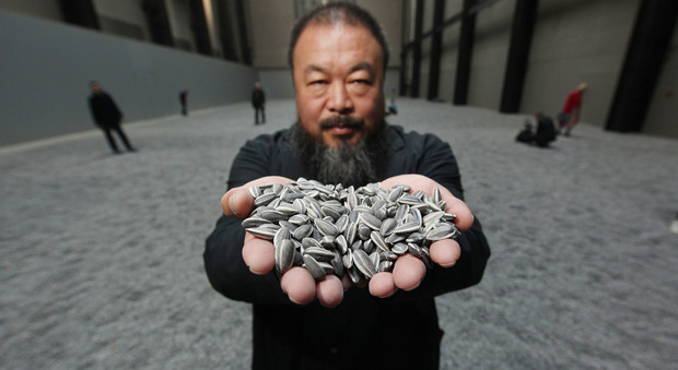 I migranti di Ai Weiwei in gara a Venezia: «La loro crisi è la nostra»