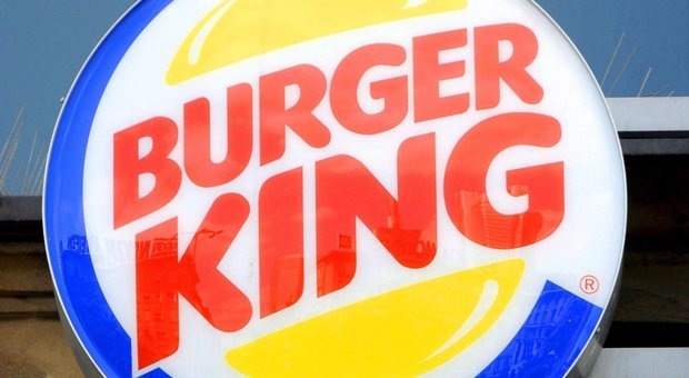 Burger King riapre 40 punti vendita con il delivery food