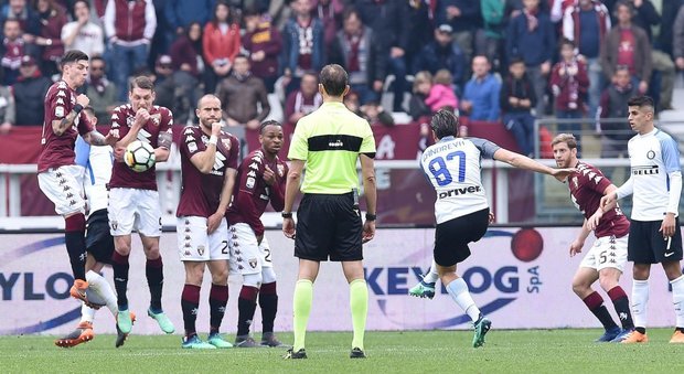 Torino-Inter, le pagelle nerazzurre: Rafinha imprevedibile, Candreva è indisponente