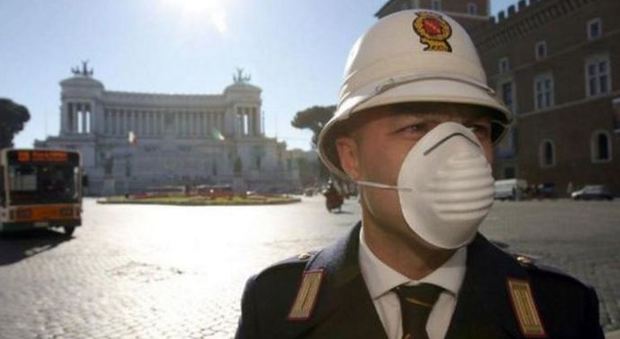 Smog, Milano capitale dell'inquinamento nel 2015: anche Roma tra le più inquinate