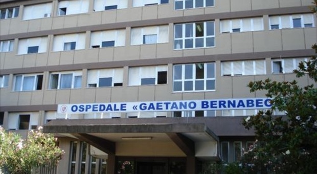 Coronavirus, 16 pazienti infetti: evacuato l'ospedale di Ortona