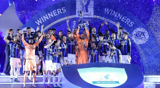 L'Inter domina il derby e vince la Supercoppa: Milan sconfitto 3-0. Decidono Dimarco, Dzeko e Lautaro