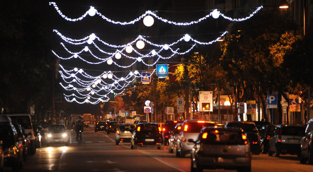 Luminarie natalizie a Pescara