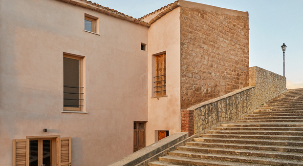 Sicilia, soggiorno gratis per un anno, boom di richieste: si candidano in 100mila da tutto il mondo per la casa a 1 euro