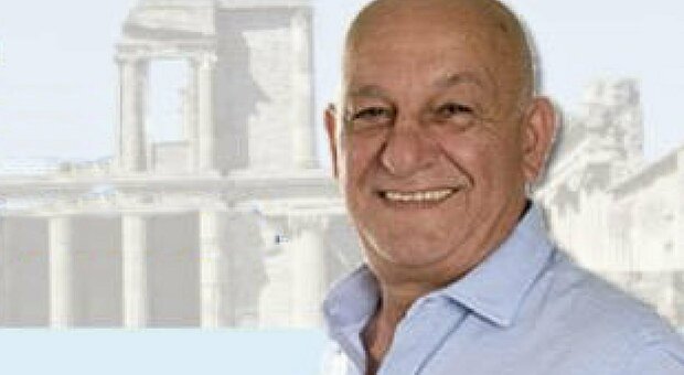 Marcello Toscano, l'insegnante ucciso nel cortile della scuola a Napoli: fermato un bidello, il giallo dell'ultima telefonata