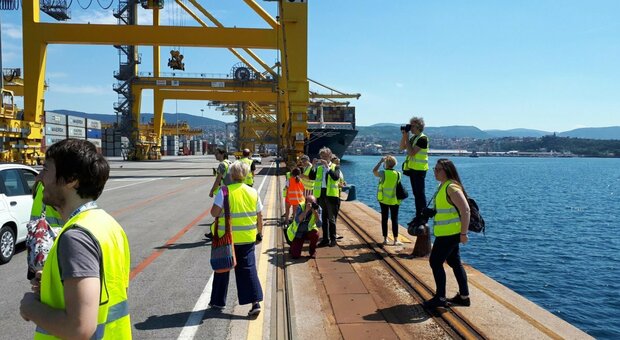 Sciopero portuali, commissione garanzia: blocco Trieste illegittimo. «Rischio gravi comportamenti illeciti»