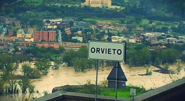 12 novembre 2012. Dieci anni fa l'alluvione che mise in ginocchio Orvieto, il ricordo dei protagonisti
