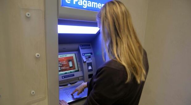 Antitrust apre procedimento su Bancomat. La replica: "Cambio regole prelievi ATM ispirato a efficienza"
