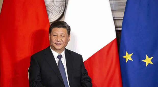 Ucraina, Xi Jinping incontra Michel: soluzione politica è nell'interesse di tutti