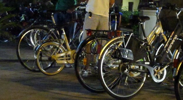 Avezzano, palpeggiatore seriale in bicicletta: nuova condanna