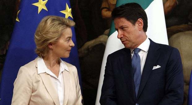 Consiglio Ue, Conte: «Pieno Italia per la crescita». Merkel prudente: «Recessione grave»