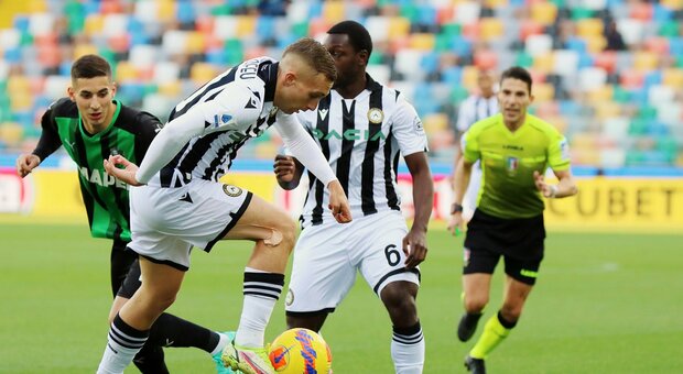 Segna sempre Beto, l'Udinese vince con il modulo del Sassuolo, 3-2