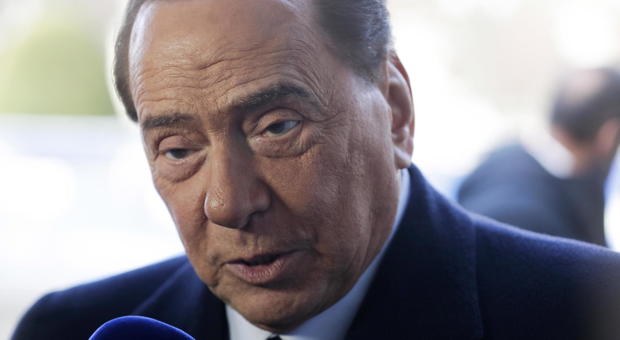 Calabria, Berlusconi a Occhiuto: «Passo indietro per Santelli, serve centrodestra unito»