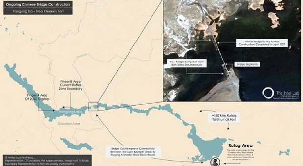 La Cina costruisce un ponte sul Pangong Tso per trasportare mezzi corazzati: si alza la tensione al confine con l'India