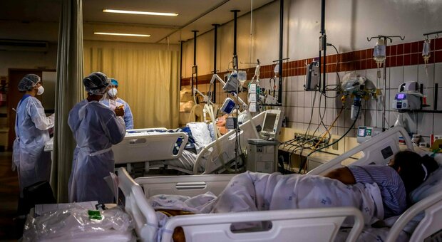 Studio rivela: «i morti dovuti alle conseguenze psicologiche (e non) della pandemia superano i morti da Covid»