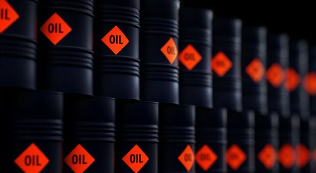 L'AIE offre 10 "consigli" per ridurre la domanda di petrolio