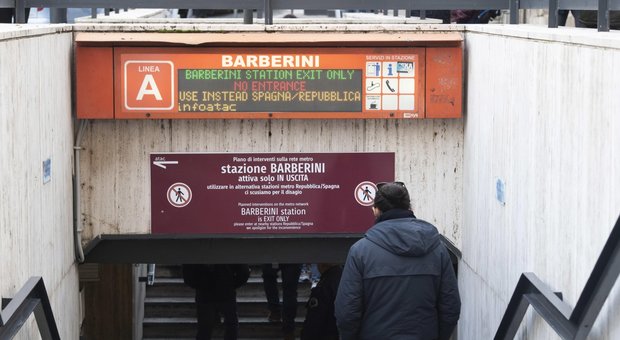 Roma, riapre anche in entrata la fermata Barberini