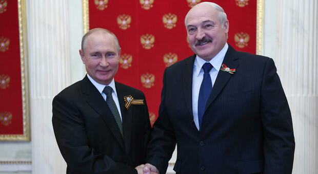 Bielorussia, Putin: «Supporto militare a Lukashenko se necessario»