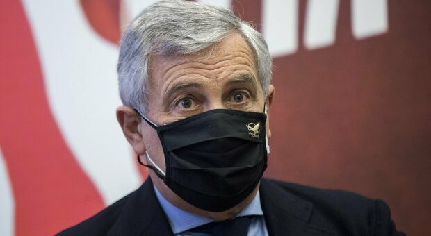 Crisi, Tajani: «No ad aiuti o a giochi di Palazzo, le elezioni l'unica via possibile»