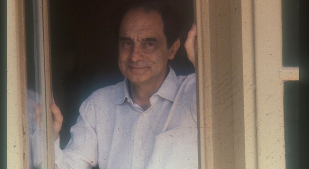 Italo Calvino, i cent'anni dalla nascita dello scrittore rampante