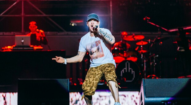 Eminem, una canzone contro i nemici di TikTok che vogliono "cancellarlo"