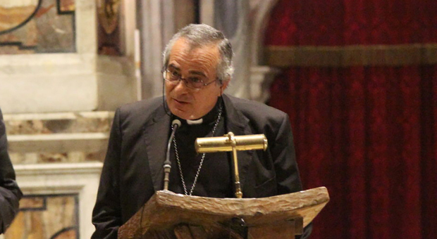 Il vescovo Ernestto Mandara