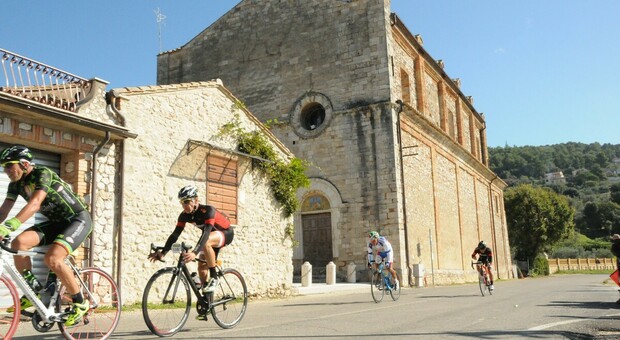 Salice Bike Challenge Acea, il circuito amatoriale del centro Italia parte da San Gemini