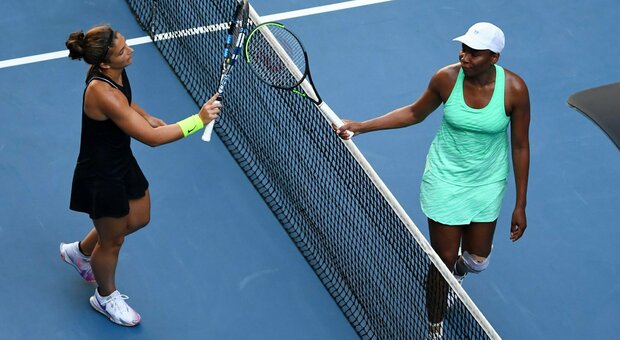 Australian Open, super Errani: travolta Venus Williams. Giorgi eliminata, ok Djokovic