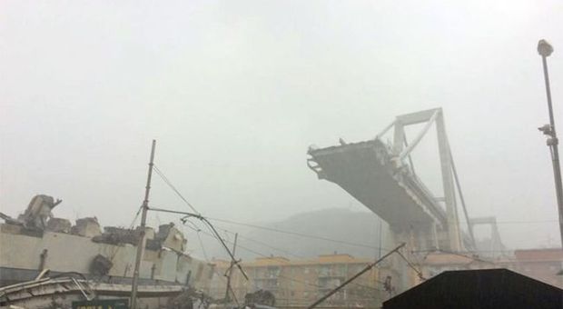 Crollo Ponte Morandi, Ministero e Autostrade sapevano ma persero tempo
