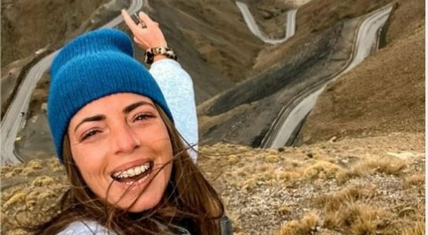 Alessia Piperno è nel carcere di Evin a Teheran: quel viaggio in Kurdistan e il racconto della paura nell'ostello