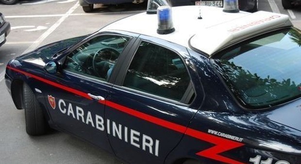 Aprilia, 50enne nascondeva in casa un arsenale: arrestato dai carabinieri - Il Messaggero