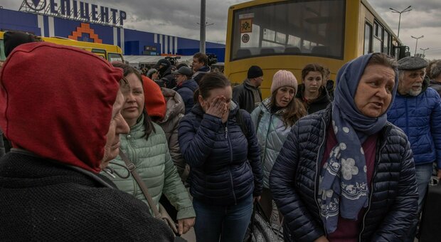 Donne struprate in Ucraina, per i soldati russi «tacito consenso dalle autorità». La denuncia dell'Ong britannica