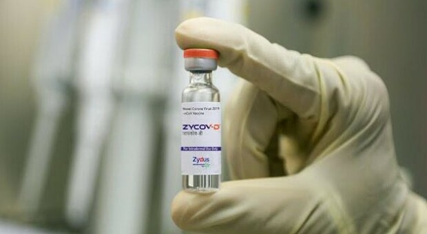Vaccino senza ago, arriva il primo al mondo: si chiama ZyCoV-D, si parte dall'India