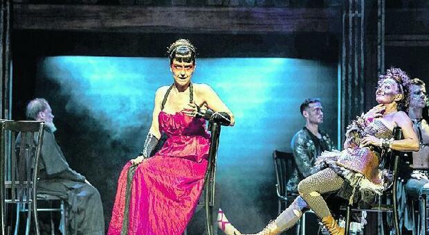 Teatro Olimpico a Roma, La dodicesima notte : così Shakespeare gioca col travestitismo e parla di società