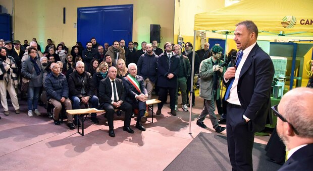 Lollobrigida, il ministro in tour nella Tuscia: «Noi in Regione per far crescere la città»