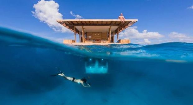 Dormire in una camera subacquea a Zanzibar: un'esperienza unica (molto costosa)