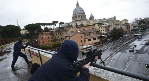 Roma, il piano sicurezza per Capodanno: tiratori scelti e varchi speciali