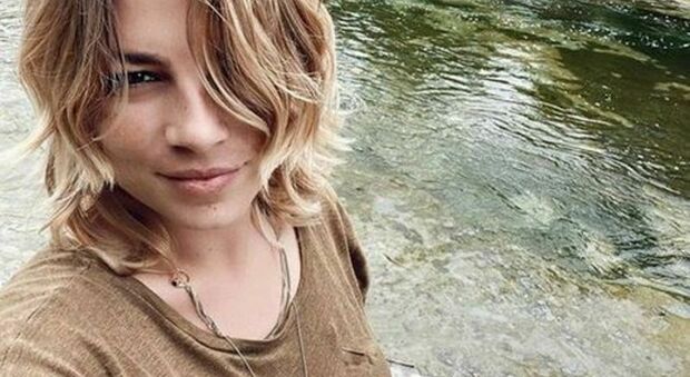 Emma Marrone: «Non faccio sesso da un anno», la confessione hot su Instagram.